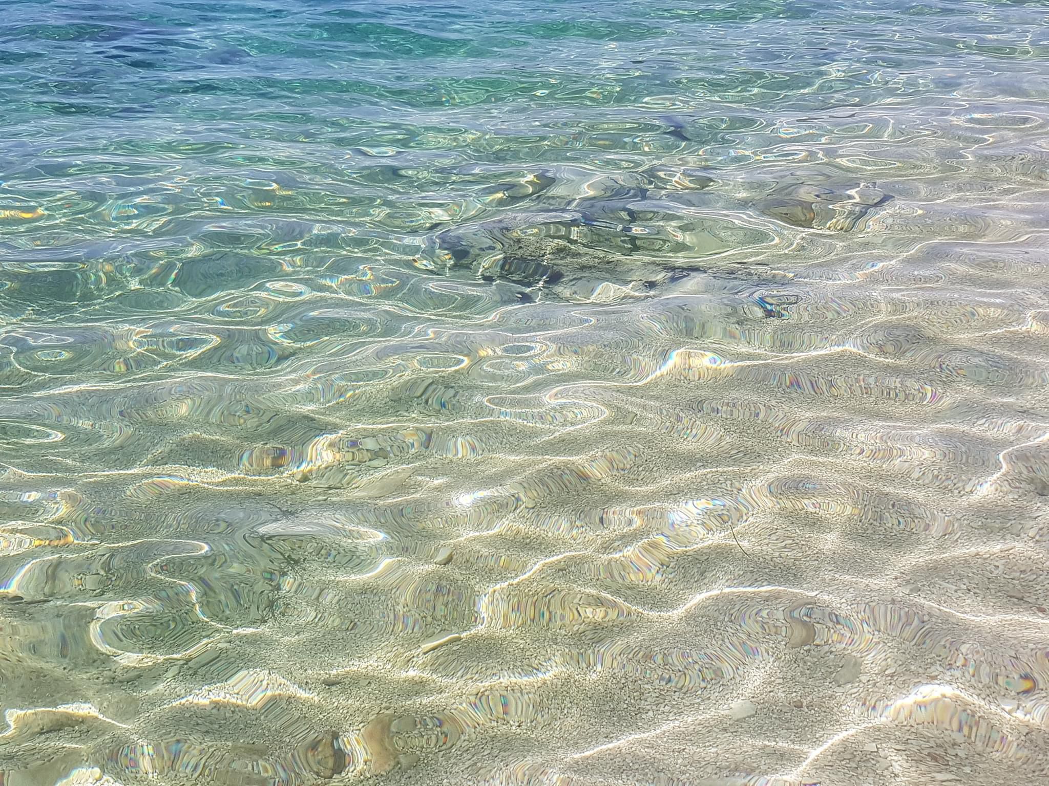 Crystal clear · You can count the pebbles